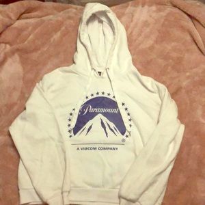 Paramount short hoodie size : llarge